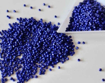 Dark blue round glass seed beads 2 mm