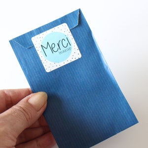 10 pochettes cadeaux bleu en papier kraft fabriqué en France 13 x 7 cm