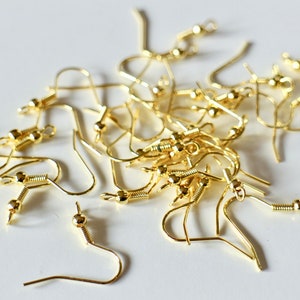 30 boucles d'oreilles crochets hameçons en laiton doré 21 x 18 mm avec petites perles supports à personnaliser image 4