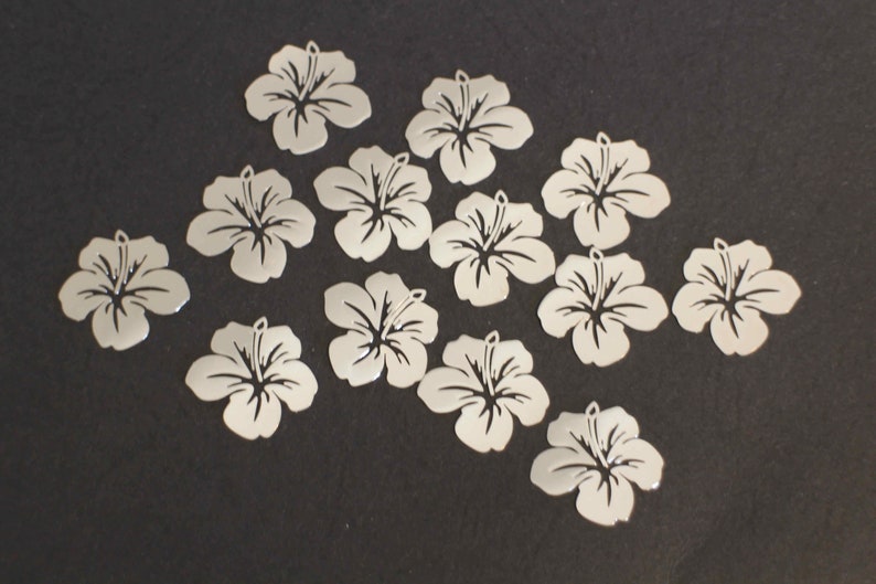 6 breloques fleurs d'hibiscus en cuivre argent 21 x 19 mm image 4