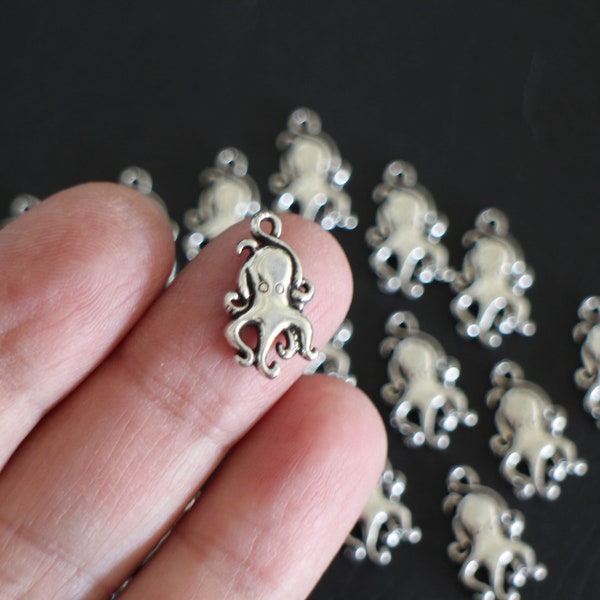 10 octopus octopus charms in silver-plated brass 18 x 10 mm for your marine sea nature jewelry creations