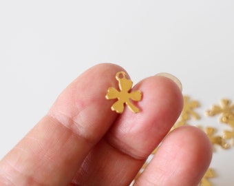 6 4-leaf clovers charms, lucky symbol, in gold-plated stainless steel, 12 x 10 mm, for your lucky jewelry creations