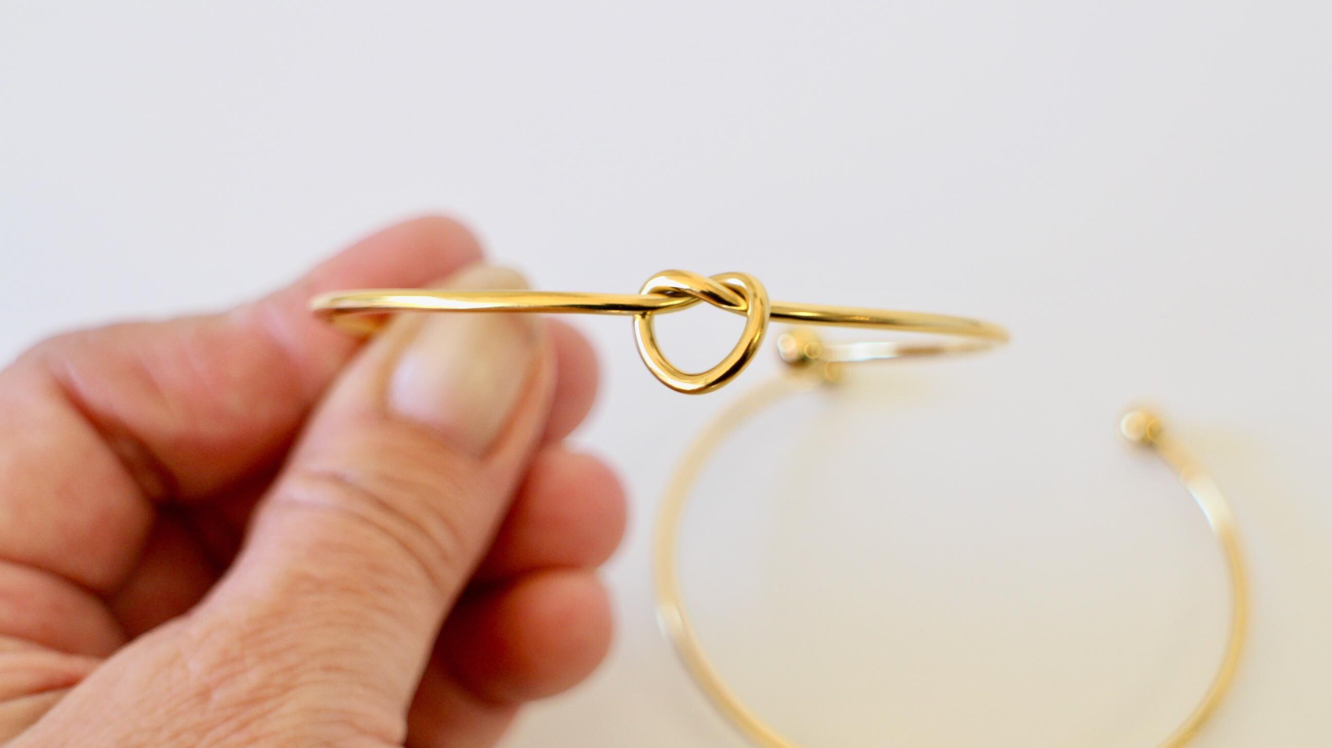 Bracelet Jonc Pour Femme En Acier Inoxydable Doré - Bijou Neuf Sans Emballage, Style Manchette Ronde