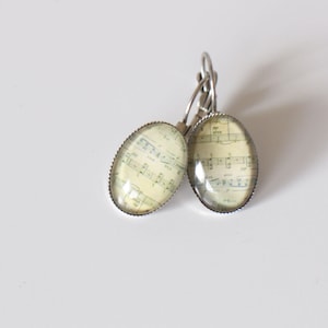 Handmade musical note earrings