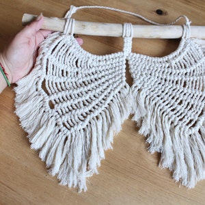 Macrame wings wall decoration cream 52 x 42 cm Handmade