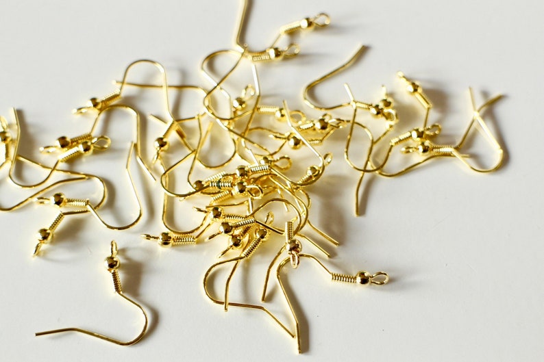30 boucles d'oreilles crochets hameçons en laiton doré 21 x 18 mm avec petites perles supports à personnaliser image 3