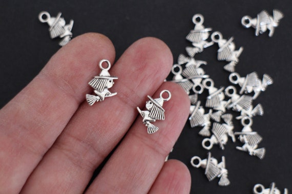 10 Witch Charms With Her Hat and Broom in Silver Metal 13 X 10 Mm Identical  on Both Sides for Your Jewelry Creations -  Denmark