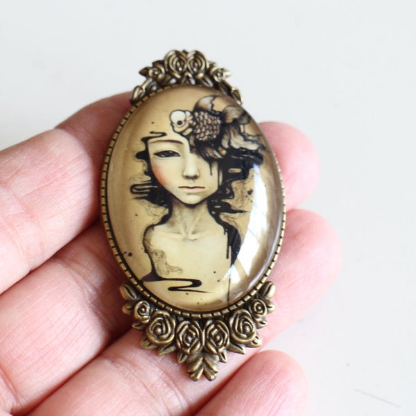 Broche femme en verre et laiton bronze Fait-main