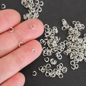 50 anneaux de jonction ronds ouverts en acier inoxydable argent 4 mm apprêts pour vos créations bijoux image 2