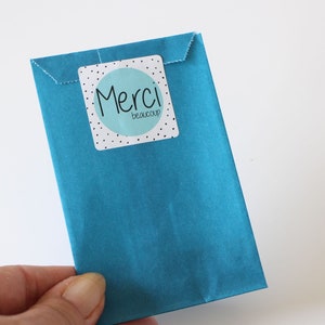 10 eendblauwe cadeauzakjes papieren zakken 13 x 7 cm