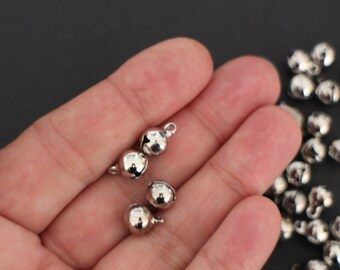 10 breloques grelots clochettes tintants avec son en laiton argenté 11 x 8 mm pour vos créations bijoux de fêtes