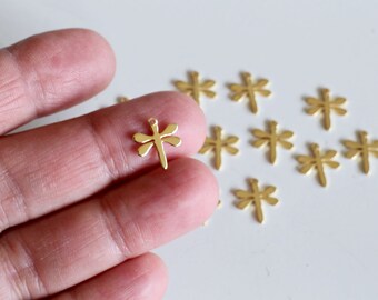 6 dragonfly charms in gold stainless steel 12 x 11 mm for your nature-themed jewelry creations