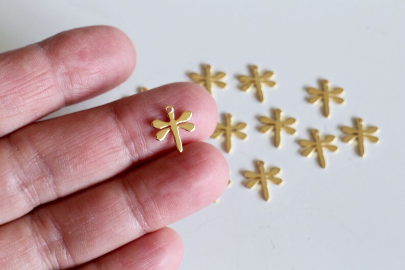 6 dragonfly charms in gold stainless steel 12 x 11 mm for your nature-themed jewelry creations image 1