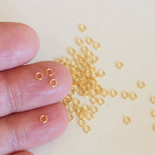 100 anneaux de jonction ronds ouverts en acier inoxydable or 3 mm fins apprêts indispensables pour vos créations bijoux en devenir