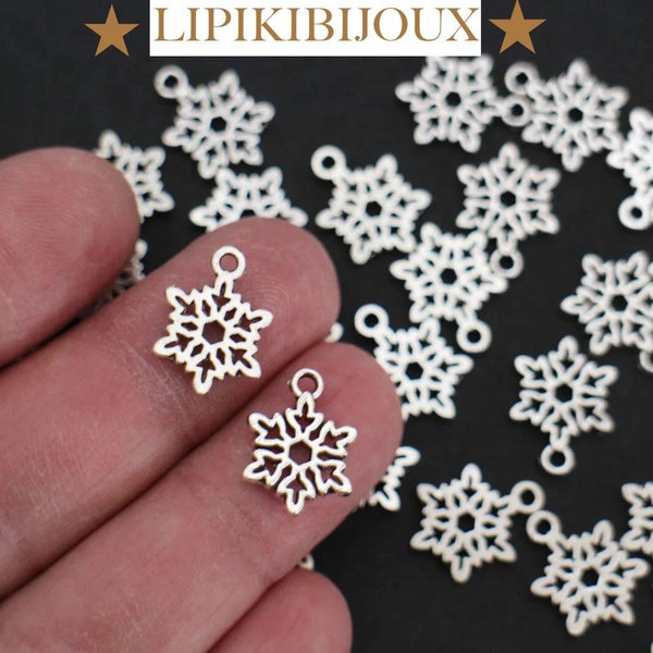 10 breloques flocons de neige finement ajourées en métal argenté 15 x 11 mm pour vos créations bijoux style automne hiver