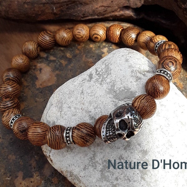 Bracelet avec un côté ethnique et nature en bois wengé et skull acier Réf : BN-723