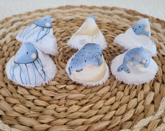 6 pee teepees in white sponge and white cotton with sea animal pattern