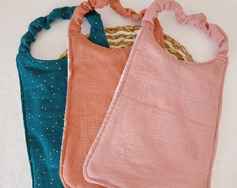 Personalisiertes Mütter-Kantinenhandtuch oder elastisches Kantinenlätzchen aus doppelter Gaze mit goldenen Punkten, Farben Ihrer Wahl