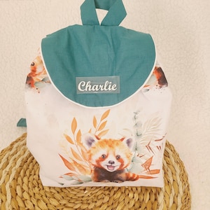 Sac à dos enfant personnalisé ,sac maternelle motif panda roux , sac pour la crèche ou la nounou