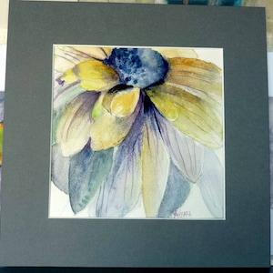 watercolor of a beautiful daisy-type flower