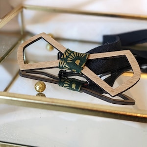 Hollow out bow tie in solid oak wood and green and gold ribbon / costume accessories / men's wedding.
