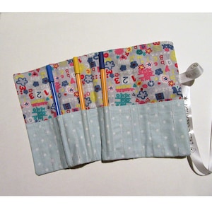 Trousse avec compartiments pour 18 feutres