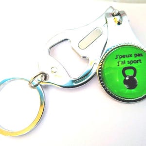 Porta-chaves abridor de garrafas e cortador de unhas &quot;Não posso praticar esportes&quot; ou personalizável a pedido