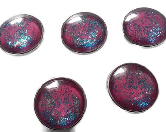 pink glass cabochon snap button with fine blue glitter