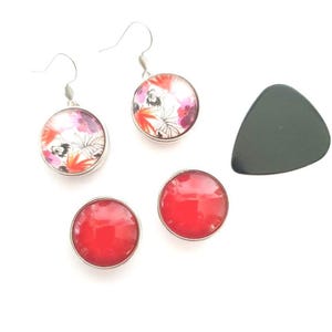 Pair of snap earrings and its 2 pairs of snap buttons + 1 button remover