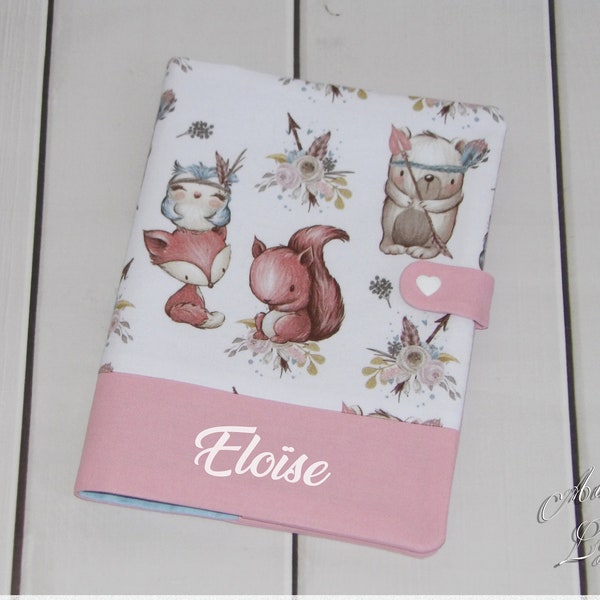 Protège carnet de santé , couverture , housse , bébé fille ,animaux des bois forêt boho renard écureuil hibou ours fleur personnalisé prénom