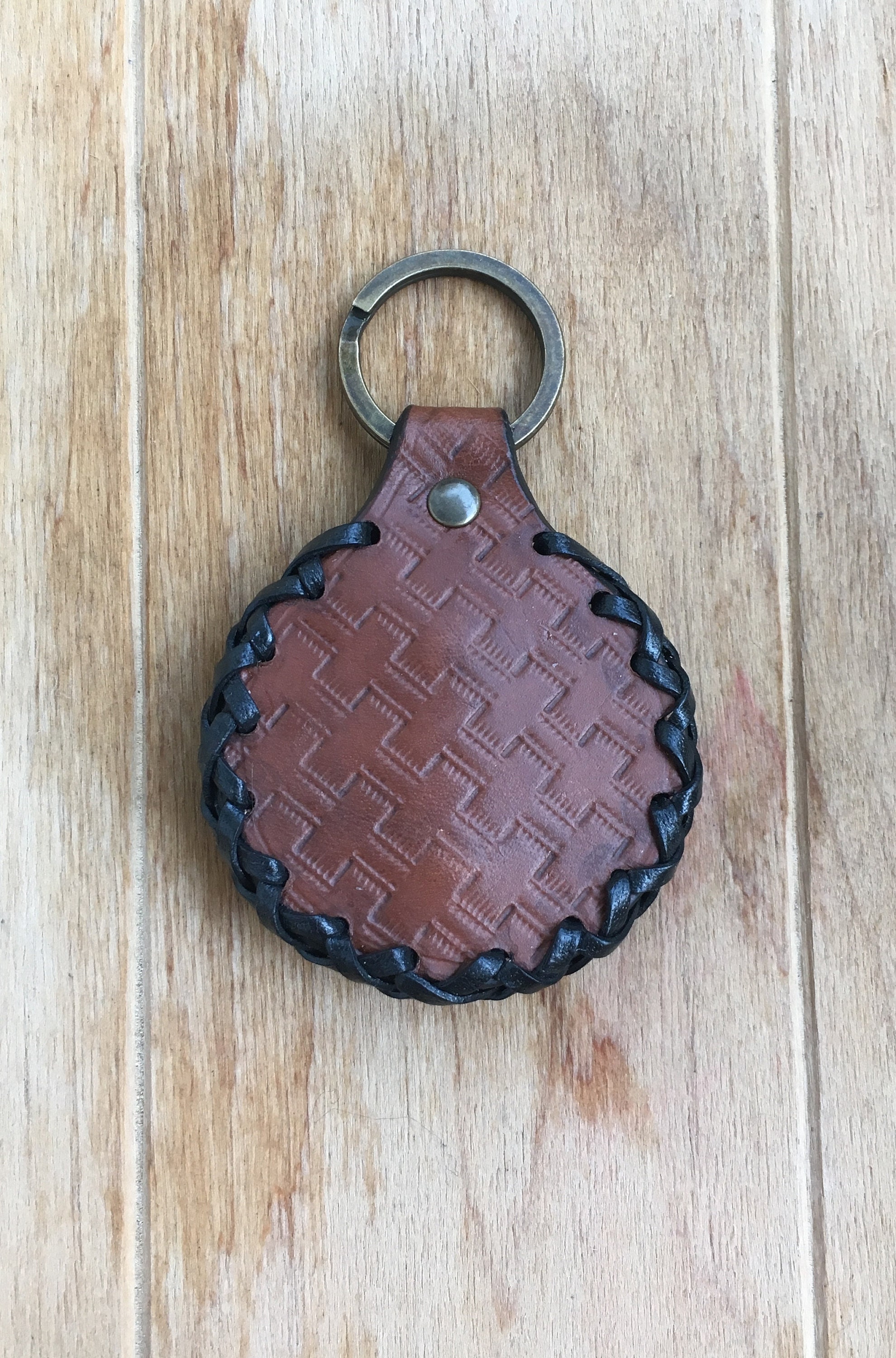 Round Leather Keychain With Dvalin Concho Etsy Ireland