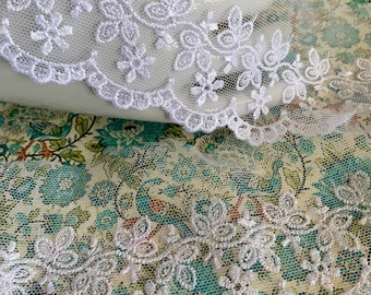 Floral embroidery on tulle, white, 72 mm high, polyester, beautiful, embellishment, ceremony, lingerie, sale by the meter