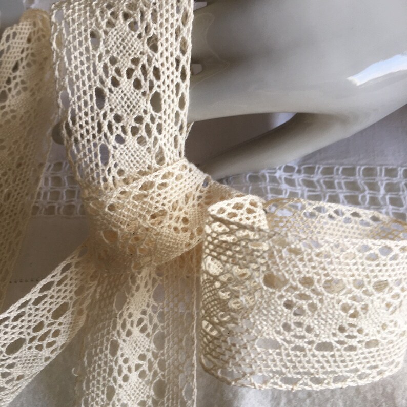 Cotton lace, from Le Puy, France, 40 mm in-between, ecru color, sold by the meter image 3