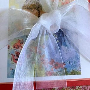 Coffret Cadeau, en boite rouge, dentelles de couleur blanche et ivoire, 20 mètres, 11 styles, pour Fête, Anniversaire, vente à l'unité