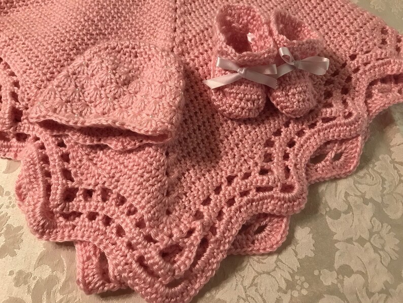 Baby Blanket Soft Scalloped Edge Crochet Etsy