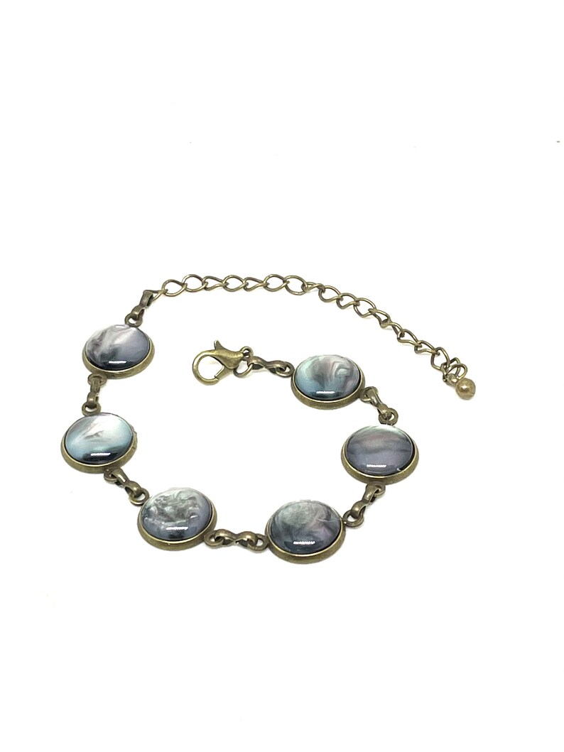 Black bronze metal iridescent bracelet