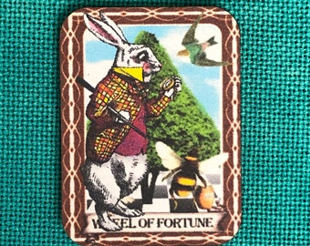 Porta-aghi in legno per i tarocchi della Ruota della Fortuna/Paese delle Meraviglie