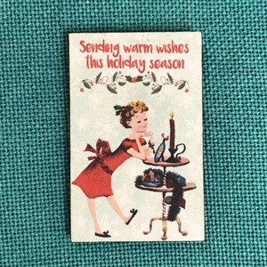1950 Holiday 5 / Wooden Needle Minder / Cover Minder
