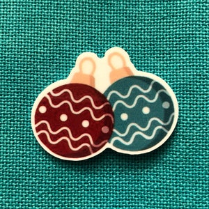 Adornos / Needle Minder / Cover Minder