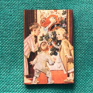 Mami besando a Santa Claus / Wood Needle Minder / Cover Minder