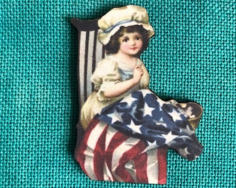 Little Betsy Ross | Wooden Needle Minder | Cover Minder