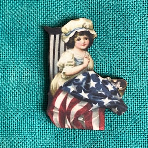 Little Betsy Ross | Wooden Needle Minder | Cover Minder