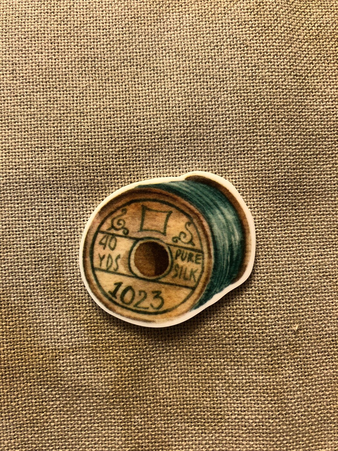 Spool of Thread | Needle Minder | Cover Minder - Etsy