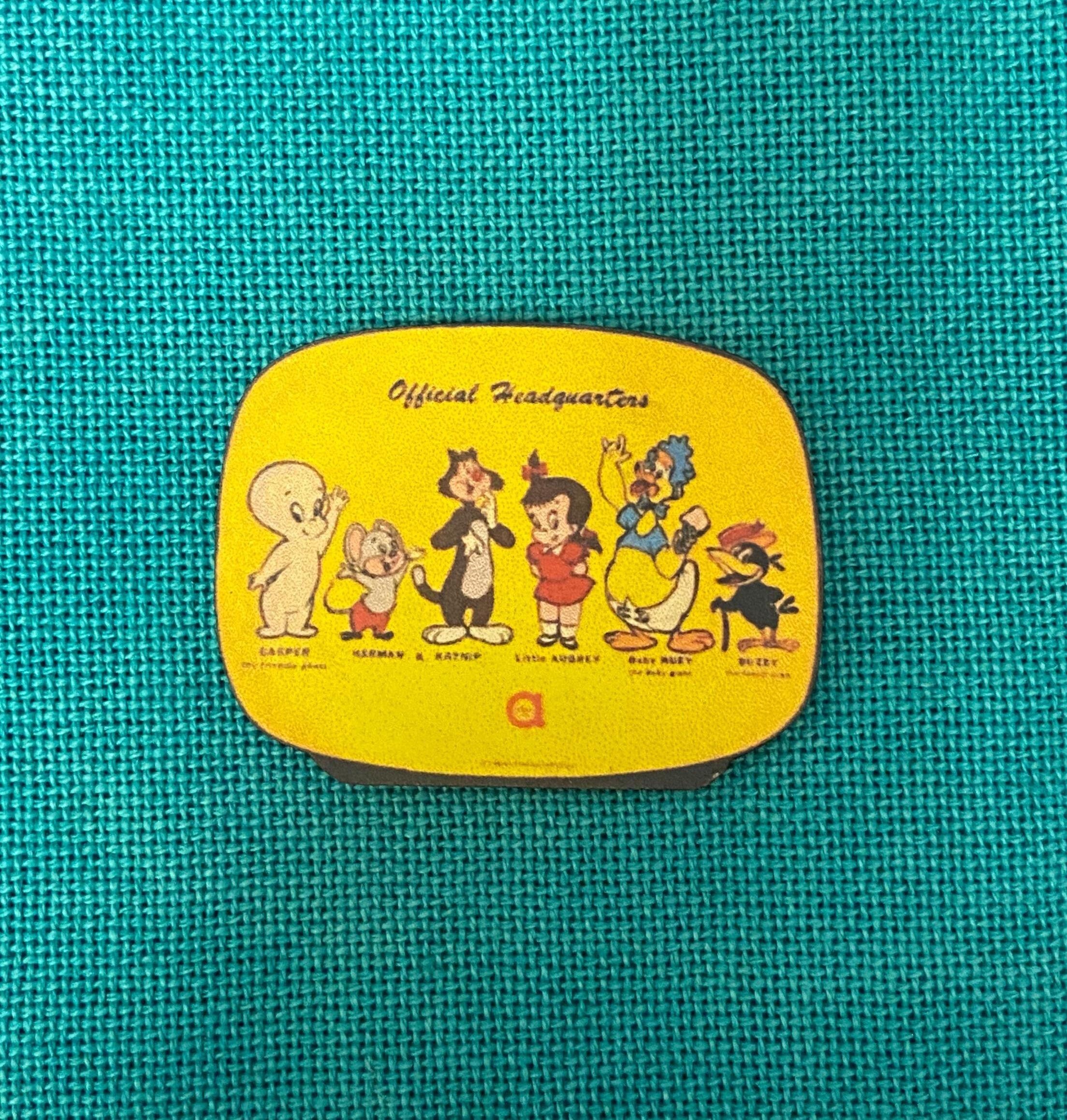 Classic Toons | Wooden Needle Minder | Cover Minder