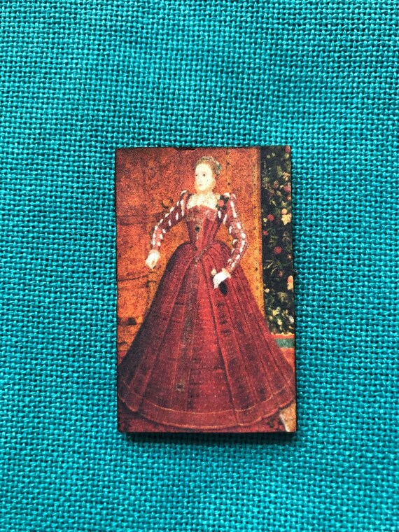 Cover Minder Elizabeth Wooden Needle Minder Cover Minder Elizabeth Wooden Needle Minder