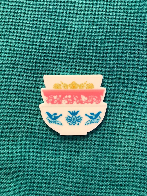 Vintage Bowls | Needle Minder | Cover Minder