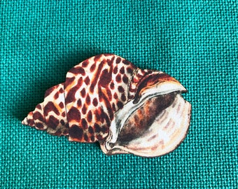 Conch - Sea Shell | Wooden Needle Minder | Cover Minder