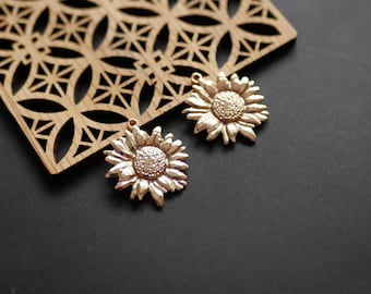 x2 gold plated steel sunflower pendant, large flower pendant, big flower bead, gold plated steel sunflower pendant, 27x30mm