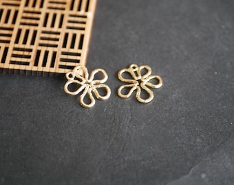 2 gold flower charms, large gold flower pendant, jewelry making, 22mm