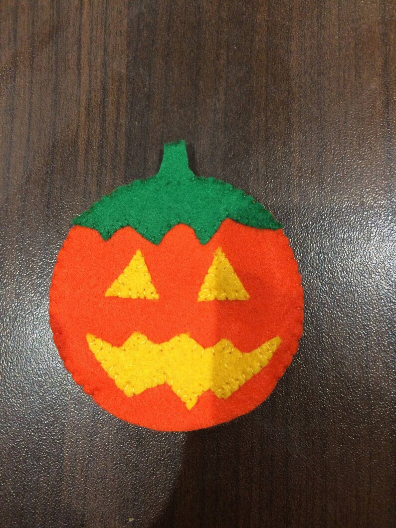 pumpkin finger puppets